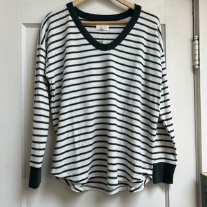 Lou & Grey Waffle V-Neck